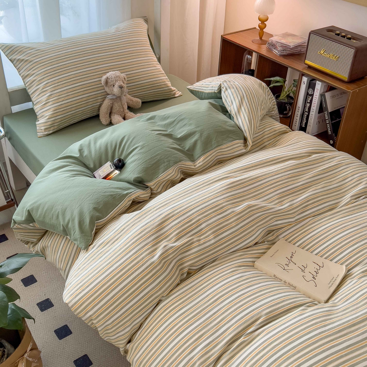 91家纺网 家纺一手货源 找家纺 宝士康家纺 2025春夏新款简约水洗棉学生三件套宿舍三件套上下铺三件套套件学生六件套套件（床单款） 小绿条