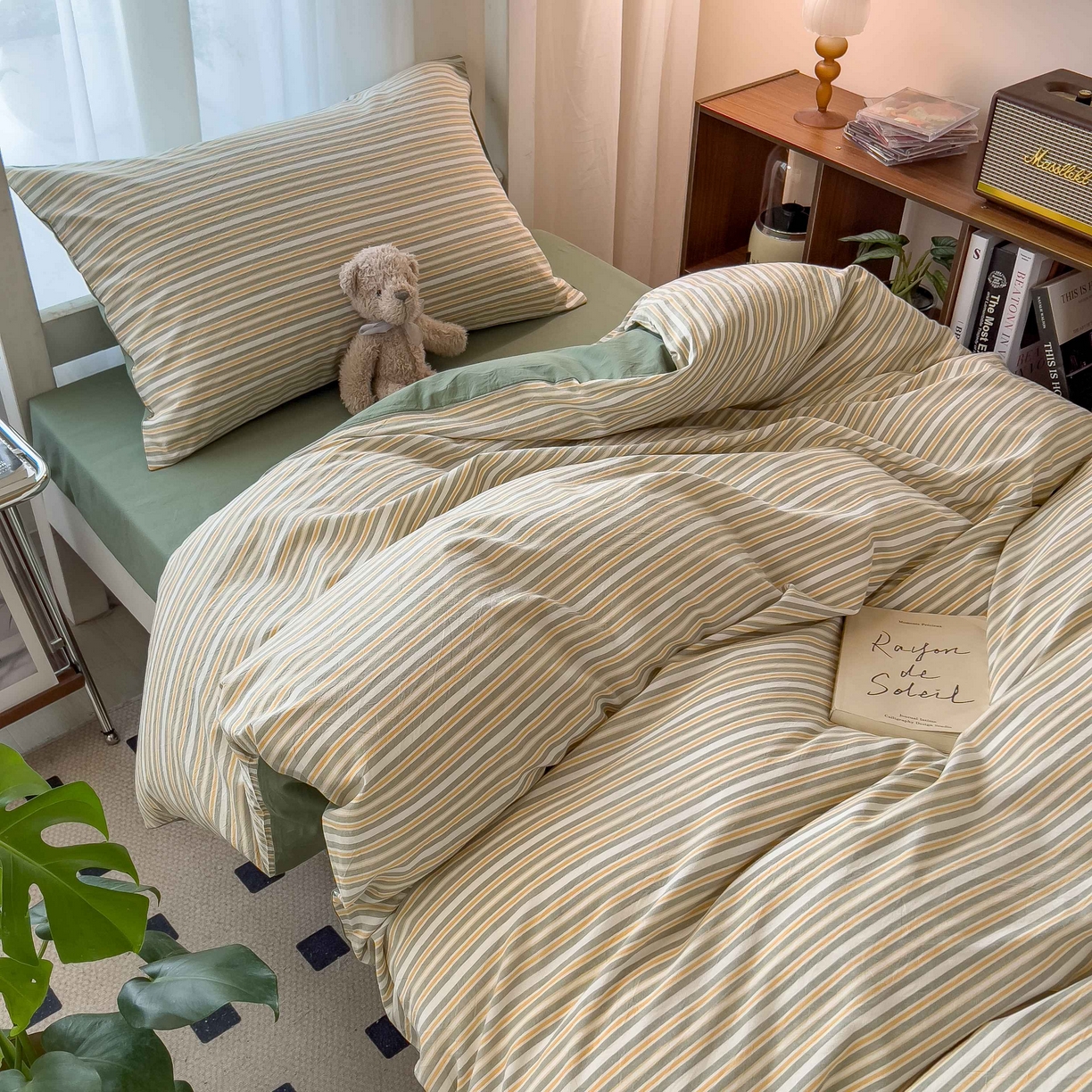 91家纺网 家纺一手货源 找家纺 宝士康家纺 2025春夏新款简约水洗棉学生三件套宿舍三件套上下铺三件套套件学生六件套套件（床单款） 小绿条