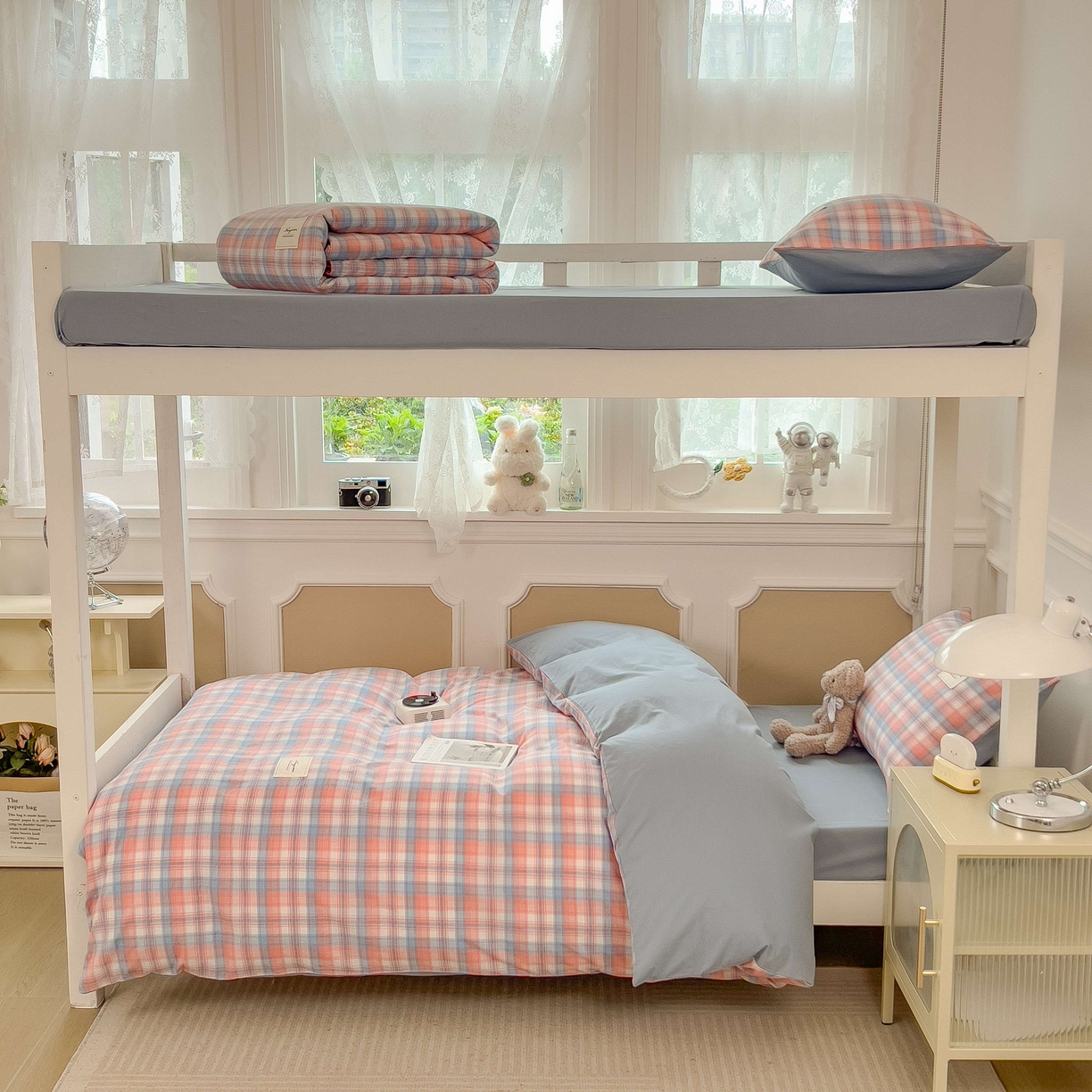 91家纺网 家纺一手货源 找家纺 宝士康家纺 2025春夏新款简约水洗棉学生三件套宿舍三件套上下铺三件套套件学生六件套套件（床单款） 炫彩格