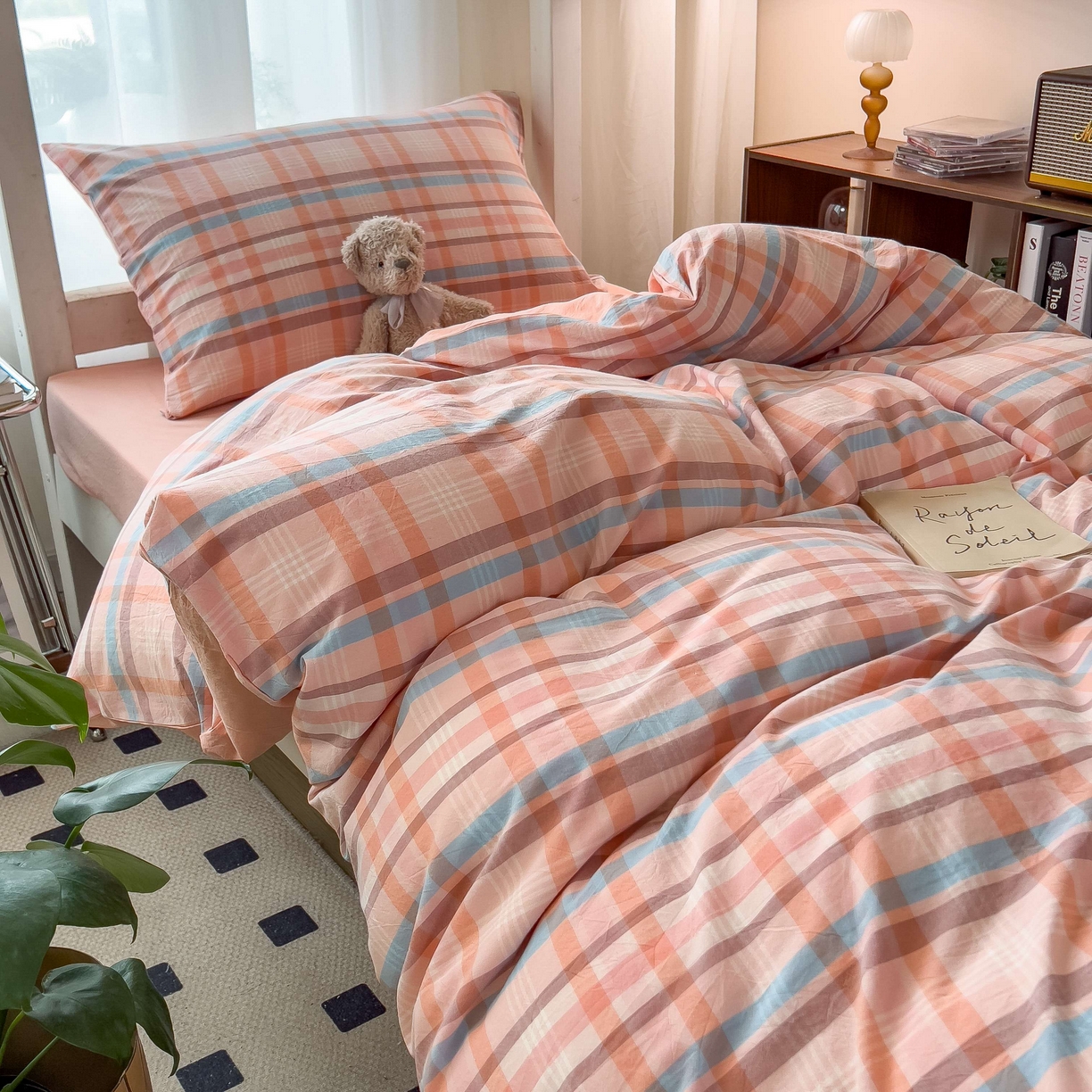 91家纺网 家纺一手货源 找家纺 宝士康家纺 2025春夏新款简约水洗棉学生三件套宿舍三件套上下铺三件套套件学生六件套套件（床单款） 英伦粉