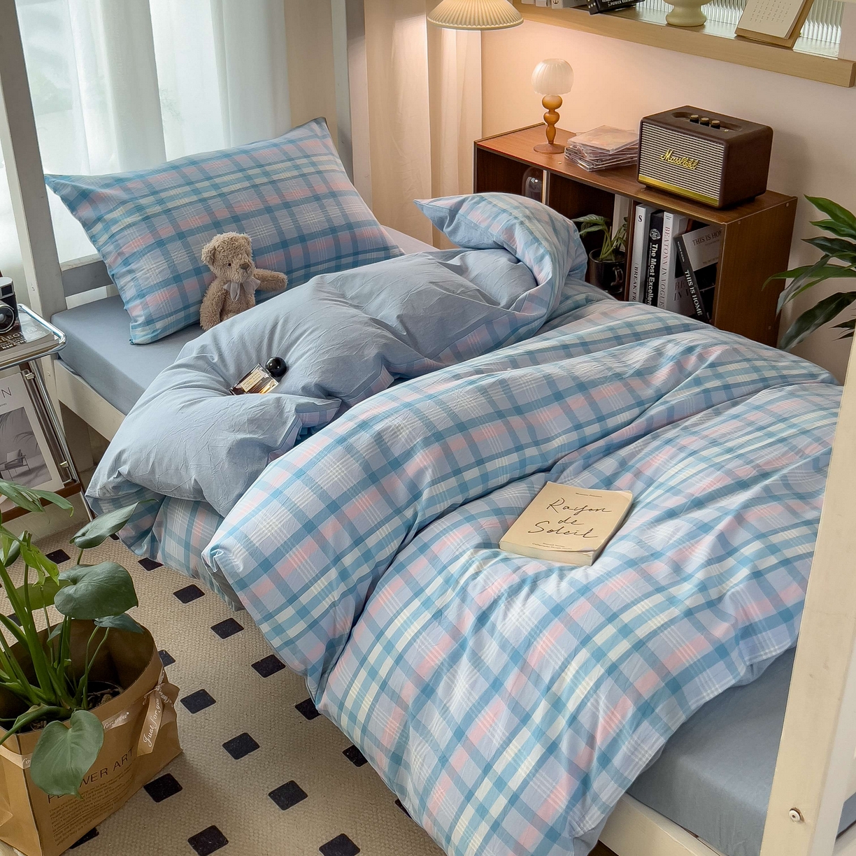 91家纺网 家纺一手货源 找家纺 宝士康家纺 2025春夏新款简约水洗棉学生三件套宿舍三件套上下铺三件套套件学生六件套套件（床单款） 英伦蓝