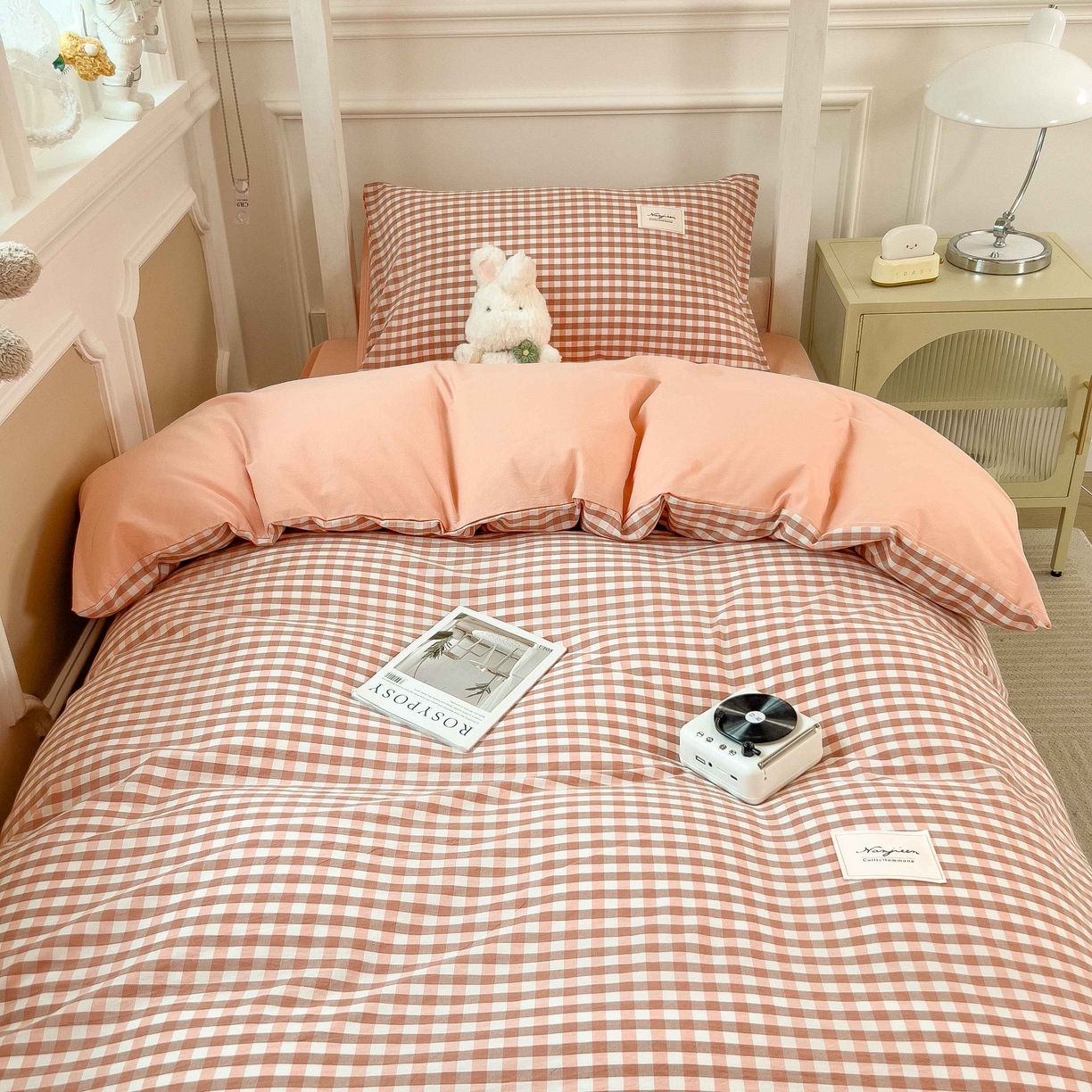 91家纺网 家纺一手货源 找家纺 宝士康家纺 2025春夏新款简约水洗棉学生三件套宿舍三件套上下铺三件套套件学生六件套套件（床单款） 玉小格