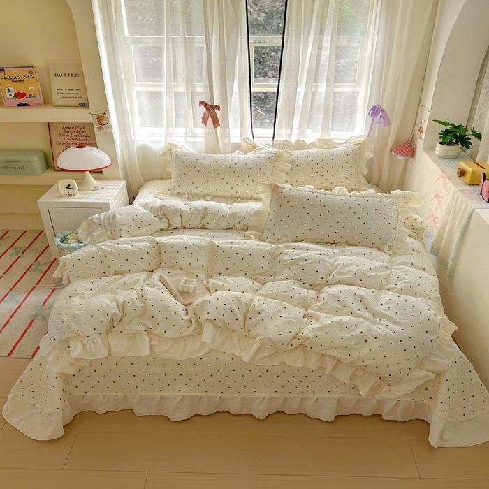 91家纺网 家纺一手货源 找家纺 美梦家纺2025新款皱皱纱花边被套床盖四件套 波点奶昔