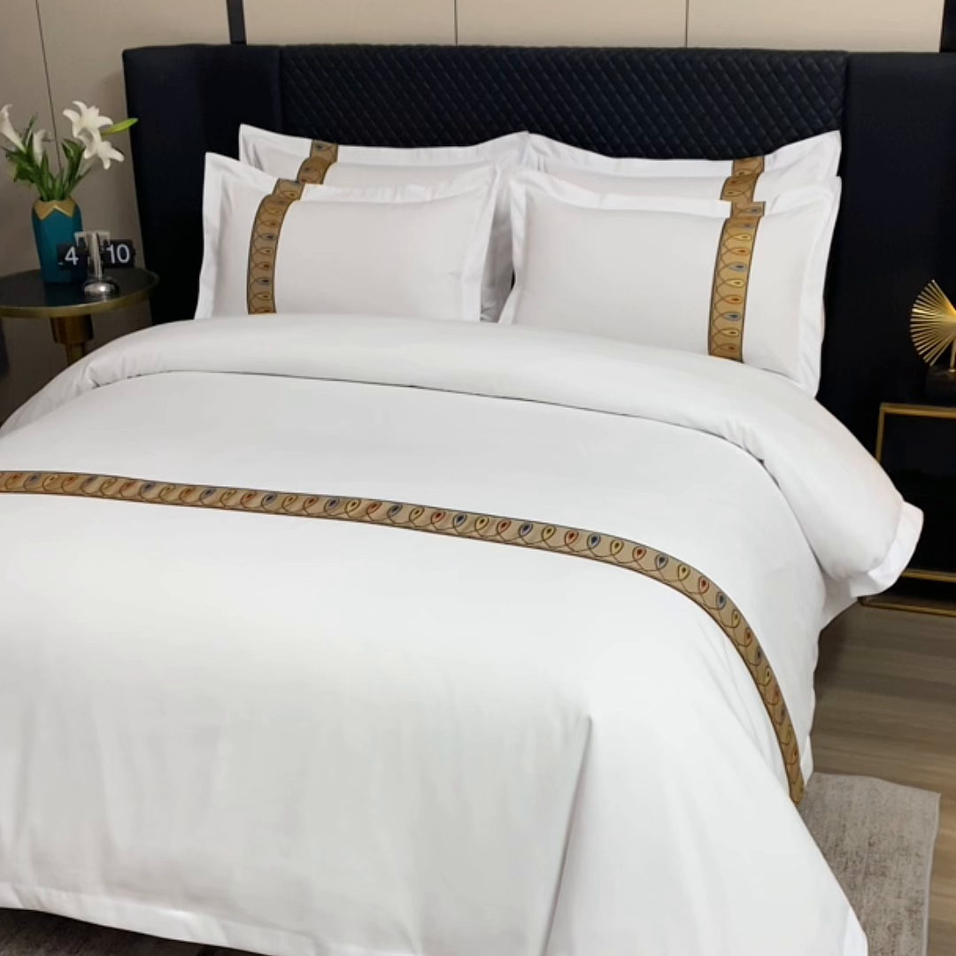 91家纺网 家纺一手货源 找家纺 （总）中乾酒店布草工厂店 2025新款120克加密织带款酒店四件套