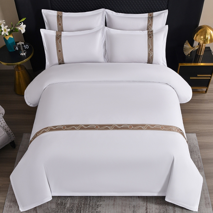 91家纺网 家纺一手货源 找家纺 中乾酒店布草工厂店 2025新款120克加密织带款酒店四件套 丝蕴流年