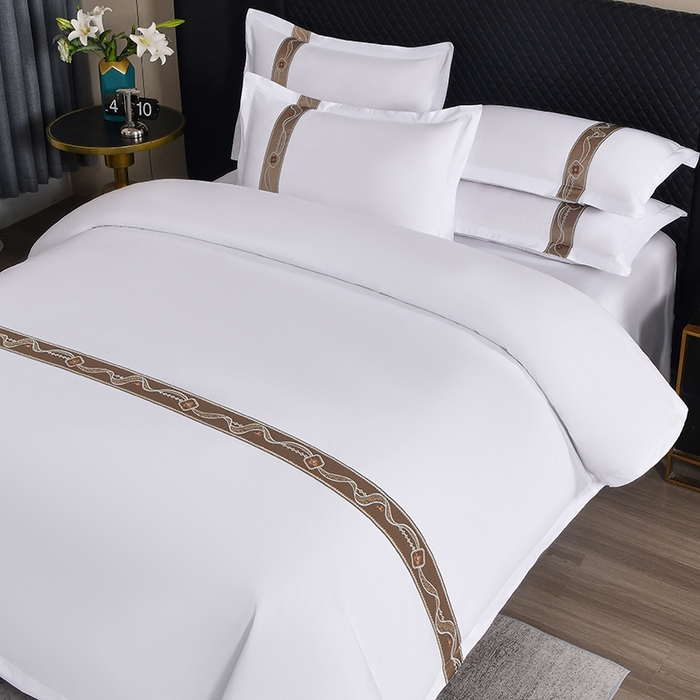 91家纺网 家纺一手货源 找家纺 中乾酒店布草工厂店 2025新款120克加密织带款酒店四件套 丝蕴流年