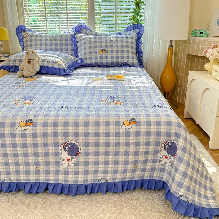 91家纺网 家纺一手货源 找家纺 美达 2025新款全棉夹棉床褥床盖 太空驿站