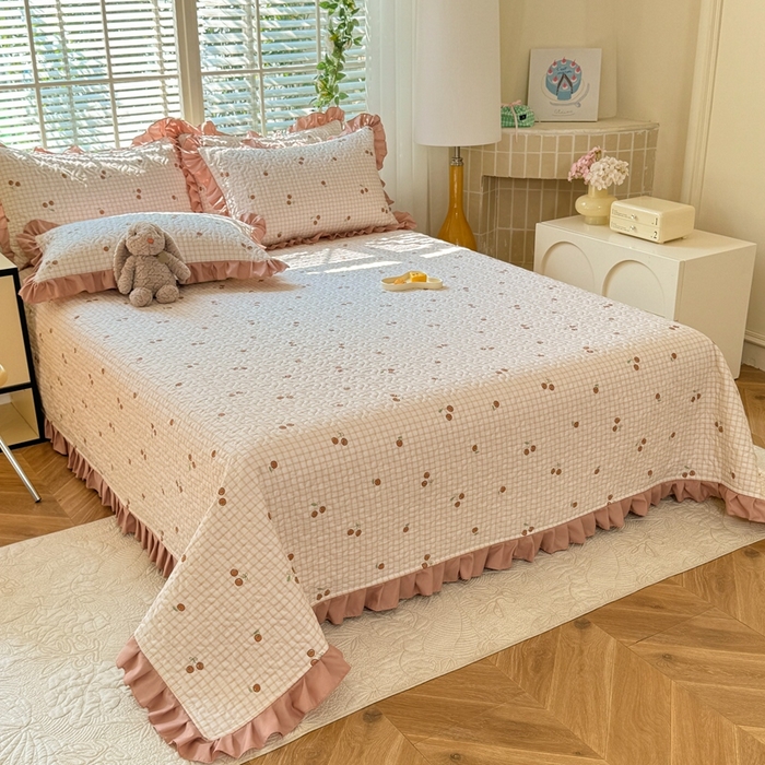 91家纺网 家纺一手货源 找家纺 美达 2025新款全棉夹棉床褥床盖 香颂