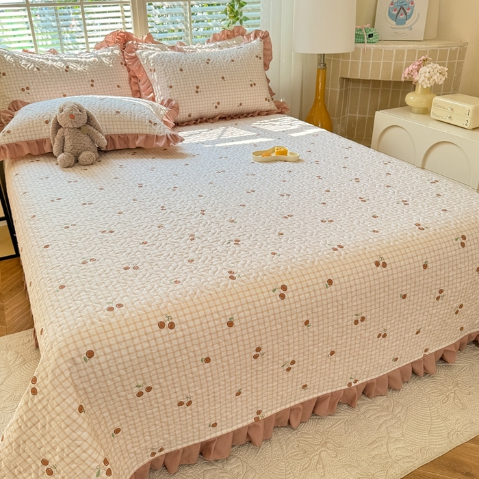 91家纺网 家纺一手货源 找家纺 美达 2025新款全棉夹棉床褥床盖 香颂