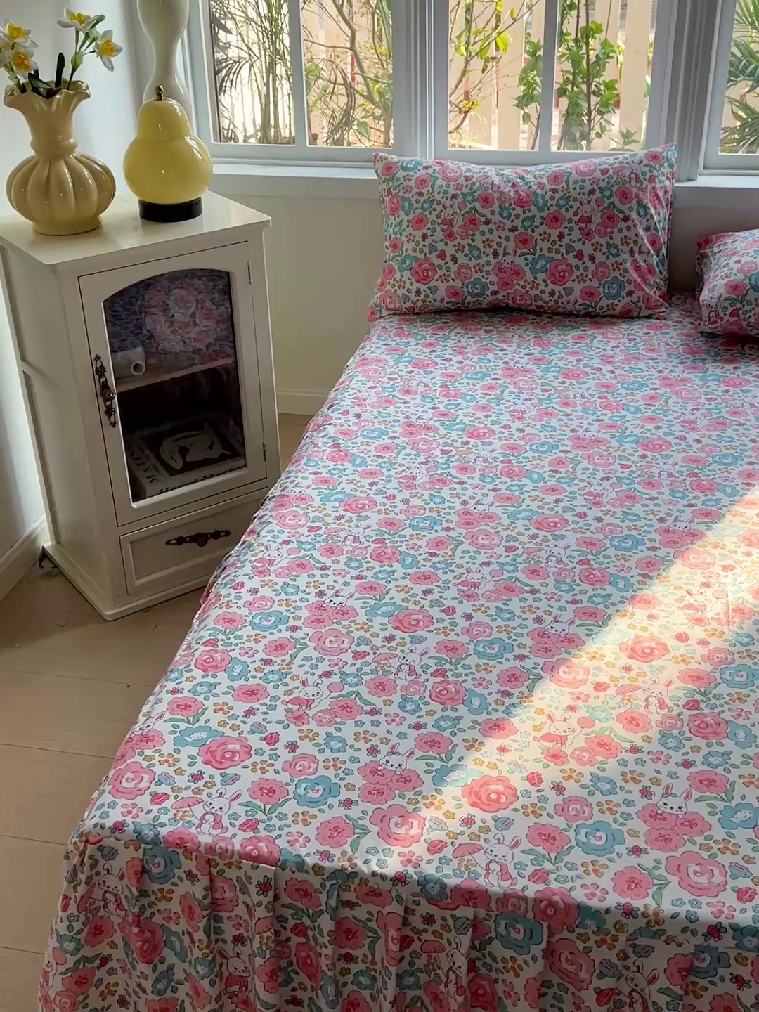 91家纺网 家纺一手货源 找家纺 极梦家纺（支持定制） 2025新款印花磨毛单床裙三件套（总链接一）万花世界