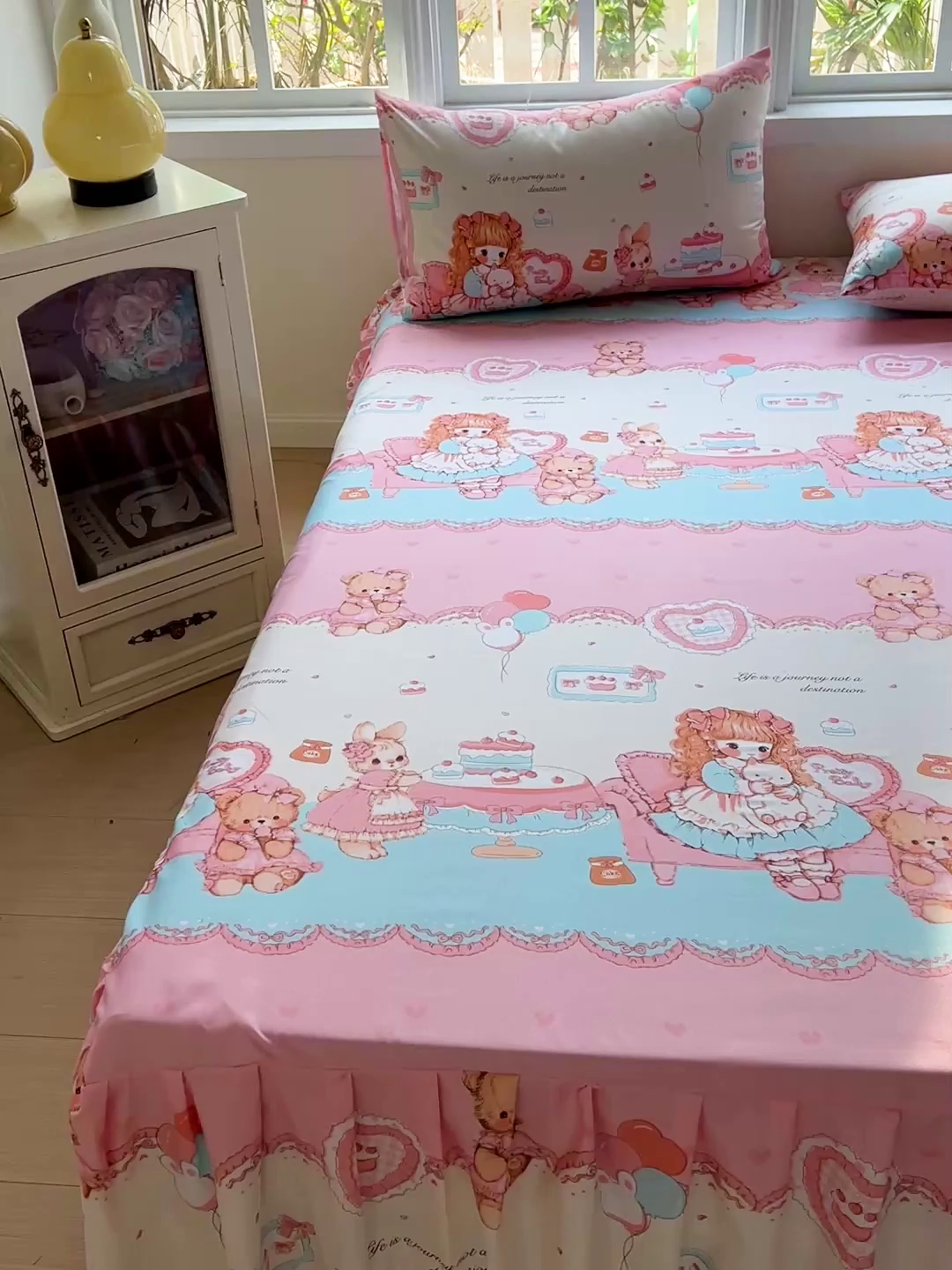 91家纺网 家纺一手货源 找家纺 极梦家纺（支持定制） 2025新款印花磨毛单床裙三件套（总链接一）心动女孩