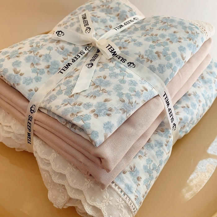 91家纺网 家纺一手货源 找家纺  奈萝家纺  2025新款全棉双层纱花边款四件套 叠拍（仅供参考）