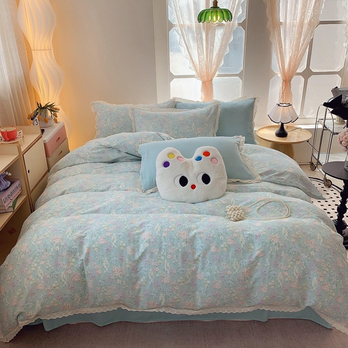 91家纺网 家纺一手货源 找家纺  奈萝家纺  2025新款全棉双层纱花边款四件套 花海恋人绿