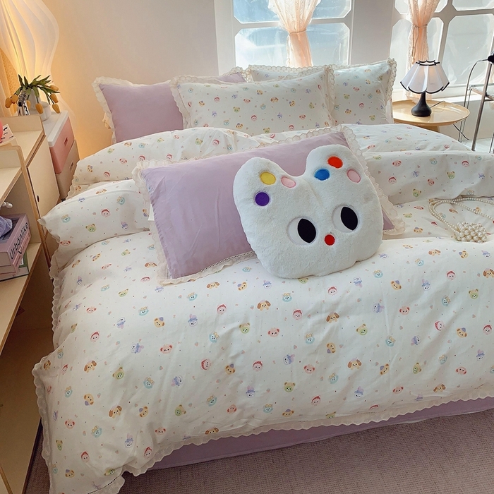 91家纺网 家纺一手货源 找家纺  奈萝家纺  2025新款全棉双层纱花边款四件套 涂鸦乐园