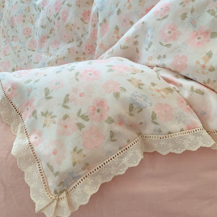 91家纺网 家纺一手货源 找家纺  奈萝家纺  2025新款全棉双层纱花边款四件套 阳光花朵