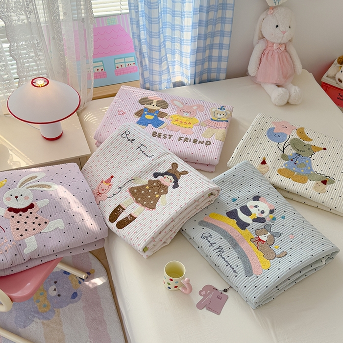 91家纺网 家纺一手货源 找家纺 （总）赫梵茜 2025新款云朵棉萌宠刺绣毛巾绣单床盖单品床盖床盖单件床盖三件套