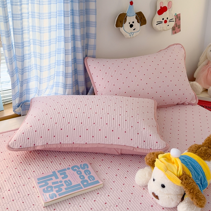 91家纺网 家纺一手货源 找家纺 赫梵茜 2025新款云朵棉萌宠刺绣毛巾绣单床盖单品床盖床盖单件床盖三件套 好朋友