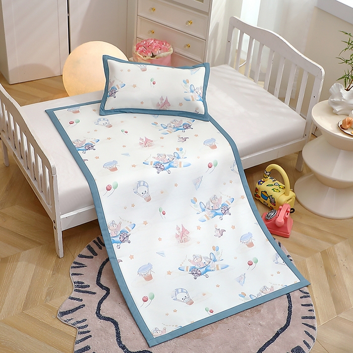 91家纺网 家纺一手货源 找家纺 小叮当家纺仓储工厂店 （提供买家秀 爆款花型 不断货）2025新款800D柔冰丝印花童席凉席 梦想家