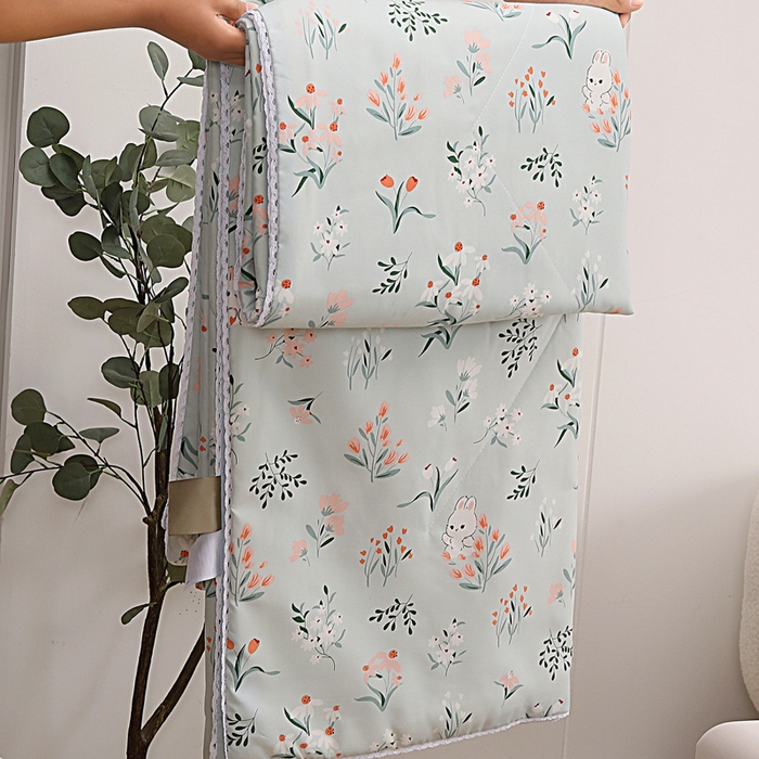 91家纺网 家纺一手货源 找家纺 （总）小叮当家纺仓储工厂店 （提供买家秀 爆款花型 不断货）2025新款水洗棉花边夏凉被被子被芯