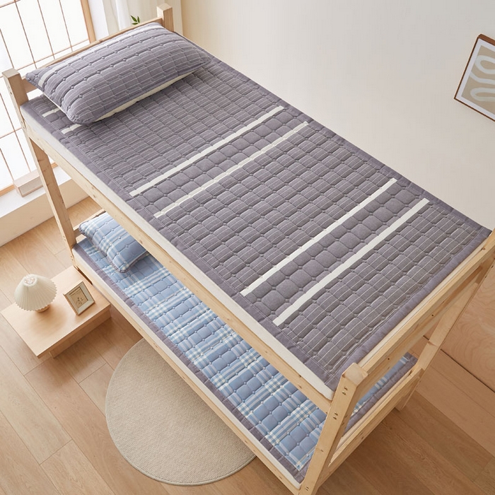 91家纺网 家纺一手货源 找家纺 暖季家纺 2025新款A类水洗棉学生絮叠床护垫 絮叠床护垫-英伦灰