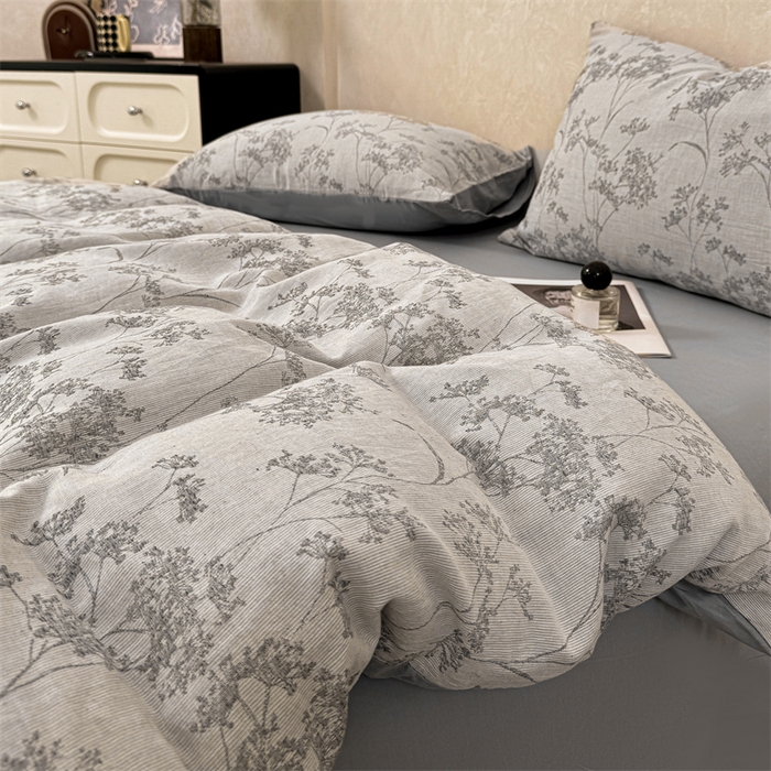 91家纺网 家纺一手货源 找家纺 灰鲸2025新款A类全棉三层纱色织提花系列四件套 初春-灰