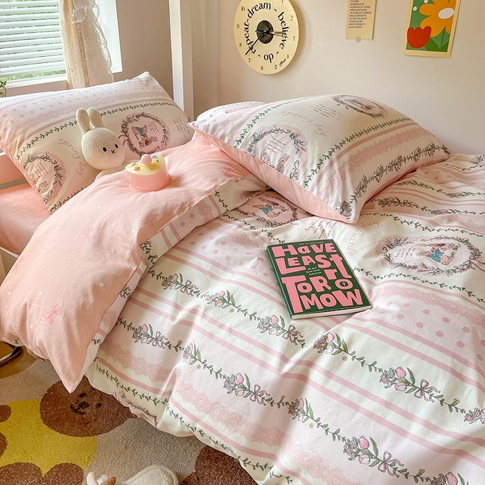 91家纺网 家纺一手货源 找家纺 麦伦家居 2025新款40支13372全棉纯棉斜纹学生上下铺床品宿舍三件套上下铺四件套系列 一见倾心