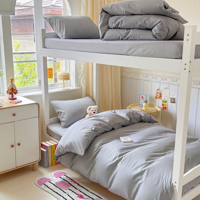 91家纺网 家纺一手货源 找家纺 麦伦家居 2025新款40支13372全棉纯棉斜纹学生上下铺床品宿舍三件套上下铺四件套系列 绅士之约