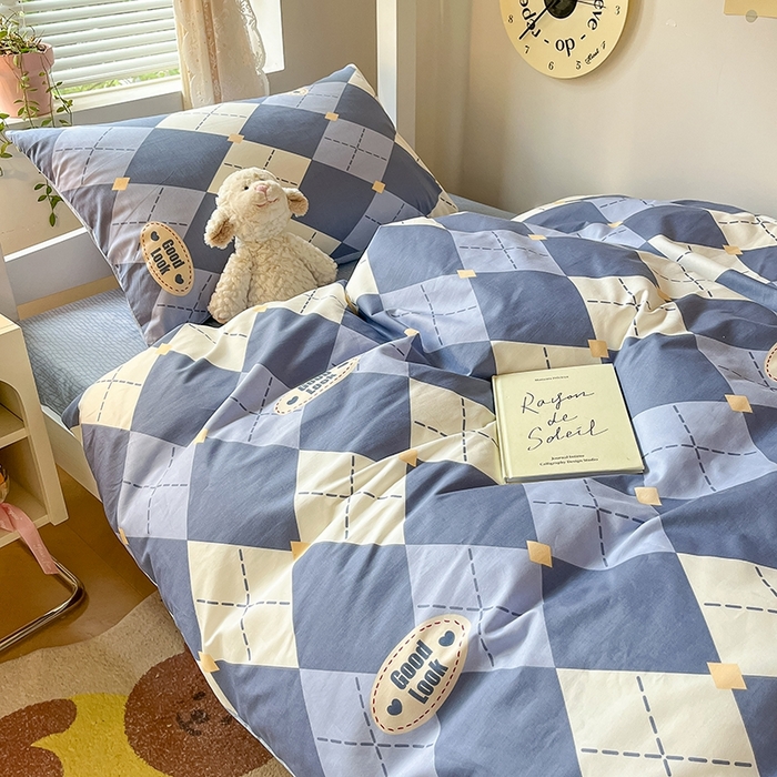 91家纺网 家纺一手货源 找家纺 麦伦家居 2025新款40支13372全棉纯棉斜纹学生上下铺床品宿舍三件套上下铺四件套系列 英伦格蓝