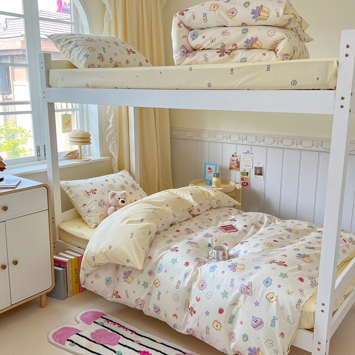 91家纺网 家纺一手货源 找家纺 麦伦家居 2025新款40支13372全棉纯棉斜纹学生上下铺床品宿舍三件套上下铺四件套系列 爱豆熊