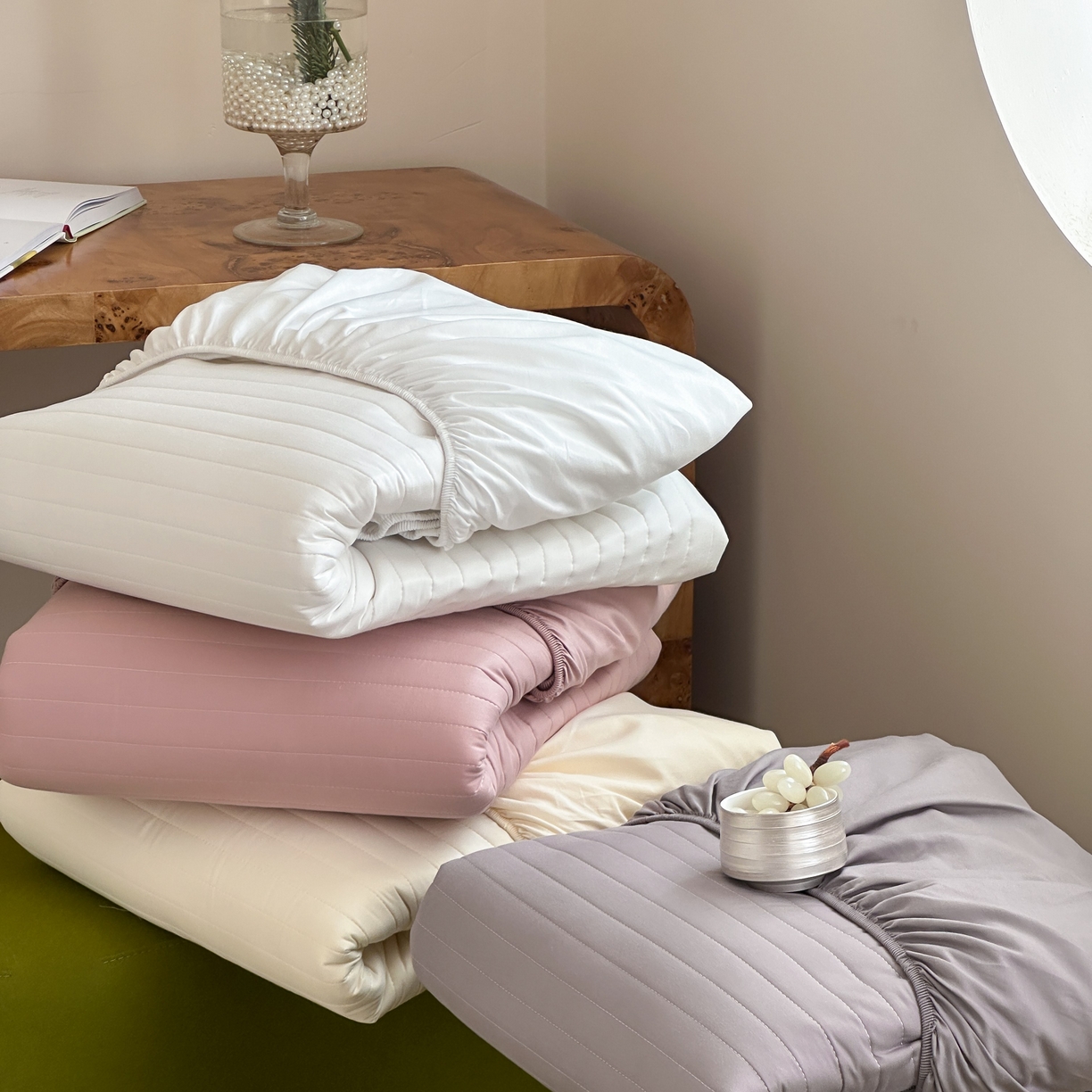 91家纺网 家纺一手货源 找家纺 （总）三味舒屋 2025新款韩风小时光宽条全棉纯棉夹棉床笠系列单床笠床笠单件