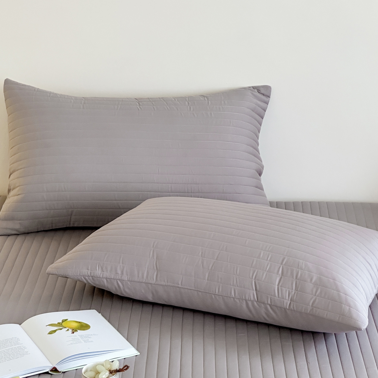 91家纺网 家纺一手货源 找家纺 三味舒屋 2025新款韩风小时光宽条全棉纯棉夹棉床笠系列单床笠床笠单件 时光灰