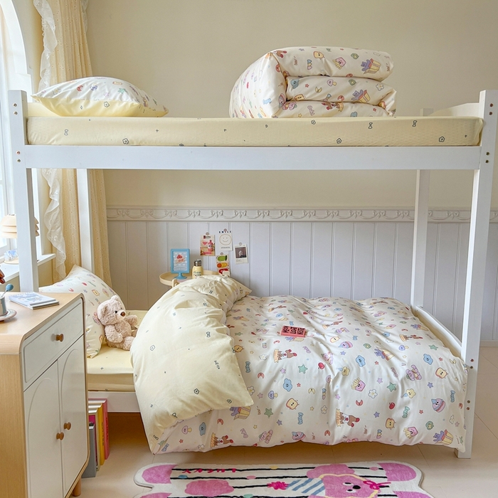 91家纺网 家纺一手货源 找家纺 麦伦家居 2025新款40支13372全棉纯棉斜纹学生上下铺床品宿舍三件套上下铺四件套系列 爱豆熊