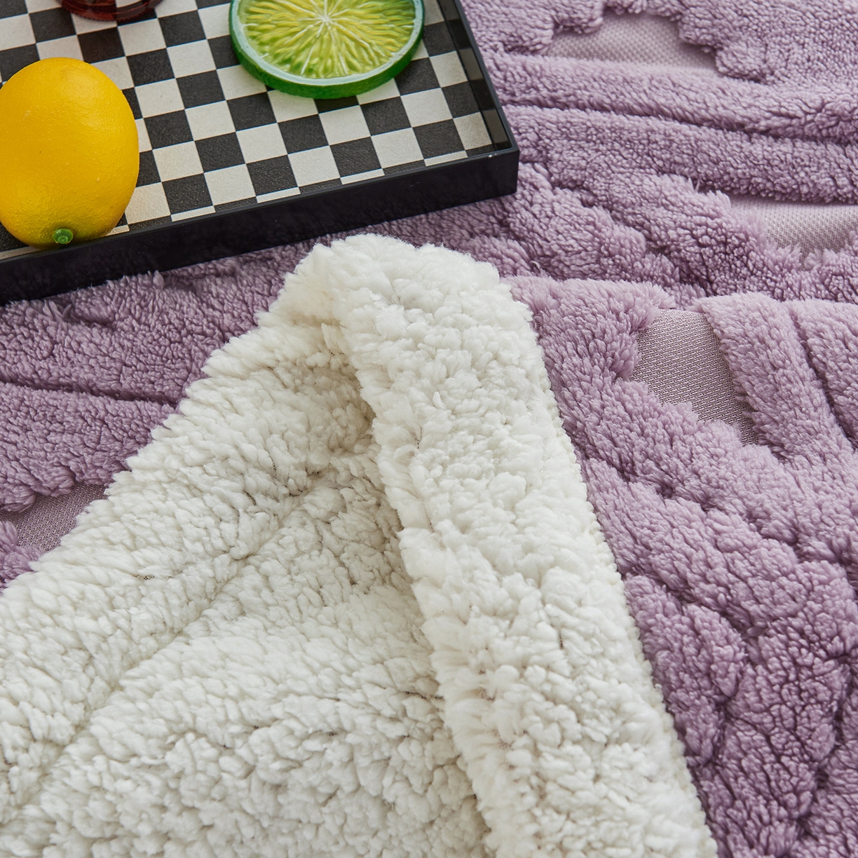 91家纺网 家纺一手货源 找家纺 枋梢家纺 2025新款提花舒棉绒镂空塔芙绒羊羔绒双层毛毯毯子跨境电商 韵律-香芋紫