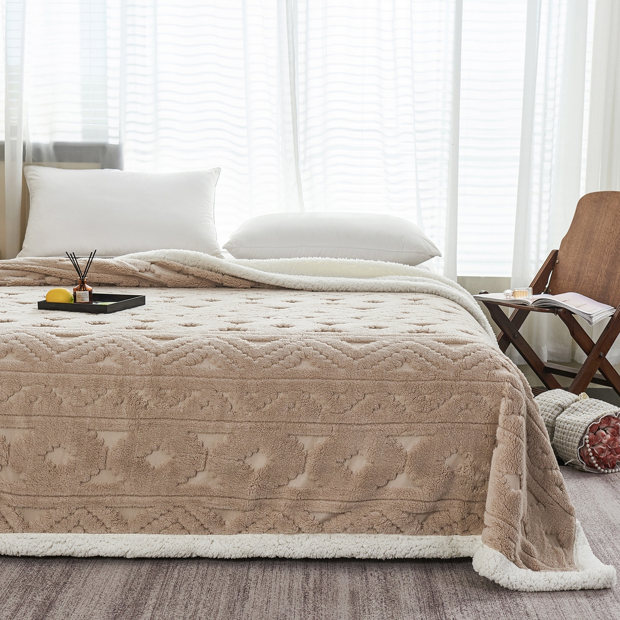 91家纺网 家纺一手货源 找家纺 枋梢家纺 2025新款提花舒棉绒镂空塔芙绒羊羔绒双层毛毯毯子跨境电商 韵律-米咖