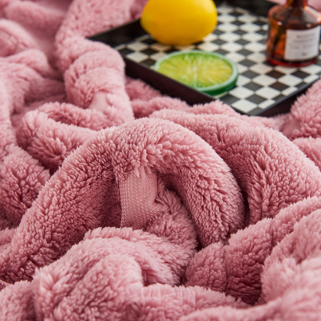 91家纺网 家纺一手货源 找家纺 枋梢家纺 2025新款提花舒棉绒镂空塔芙绒羊羔绒双层毛毯毯子跨境电商 韵律-豆沙