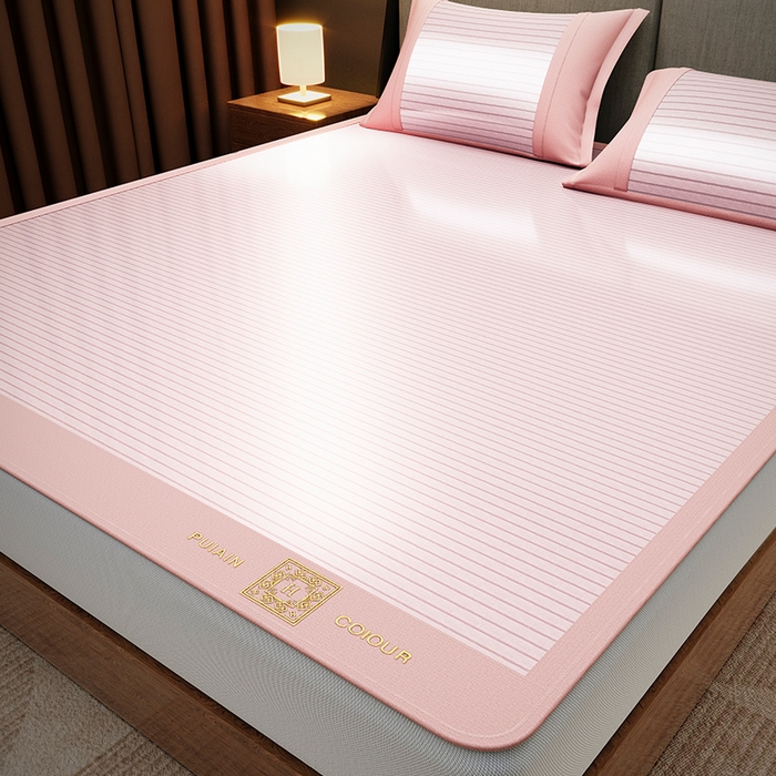 91家纺网 家纺一手货源 找家纺 莱家富 2025新款A类凉感冰丝藤凉席-英文条纹席 千禧粉