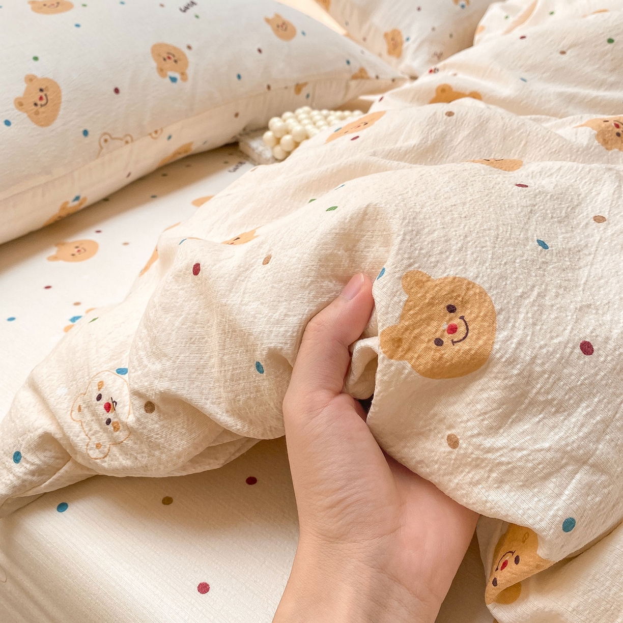 91家纺网 家纺一手货源 找家纺 眠势力 2025新款云感双层纱被套三件套ins奶油风云感超柔被罩单件四季款 波点小熊