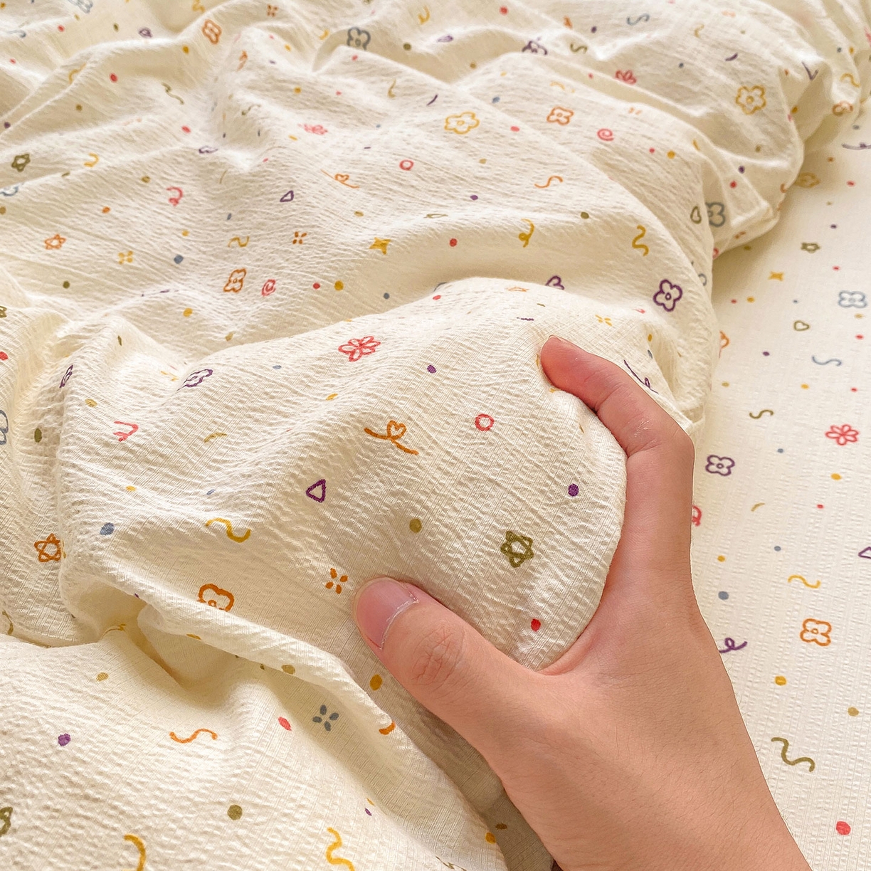 91家纺网 家纺一手货源 找家纺 眠势力 2025新款云感双层纱被套三件套ins奶油风云感超柔被罩单件四季款 小美好