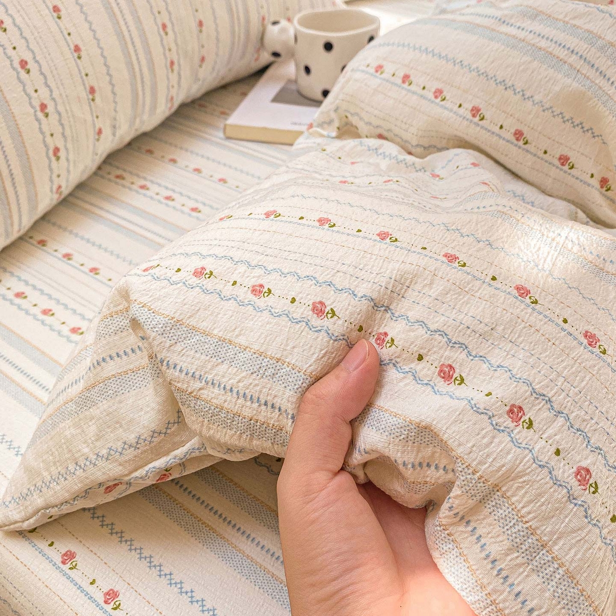 91家纺网 家纺一手货源 找家纺 眠势力 2025新款云感双层纱被套三件套ins奶油风云感超柔被罩单件四季款 一路生花