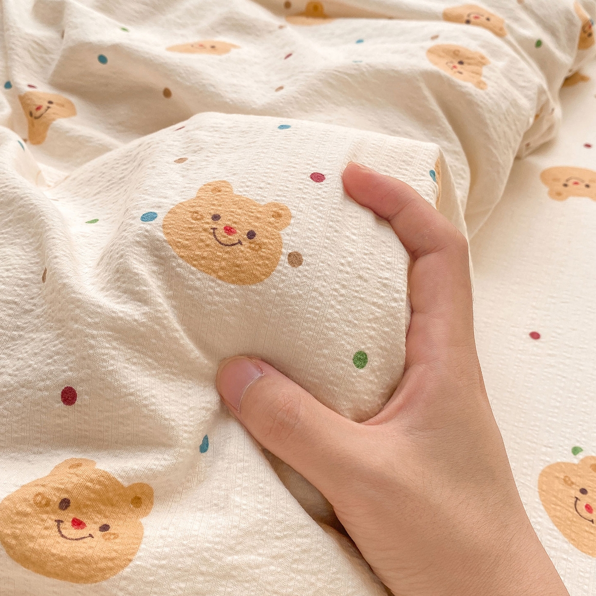 91家纺网 家纺一手货源 找家纺 眠势力 2025新款云感双层纱被套三件套ins奶油风云感超柔被罩单件四季款 波点小熊