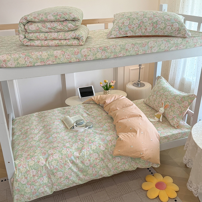 91家纺网 家纺一手货源 找家纺 壹贝家纺 2025新款学生季喷气全棉跑量宿舍三件套（提供买家秀） 玫瑰的故事