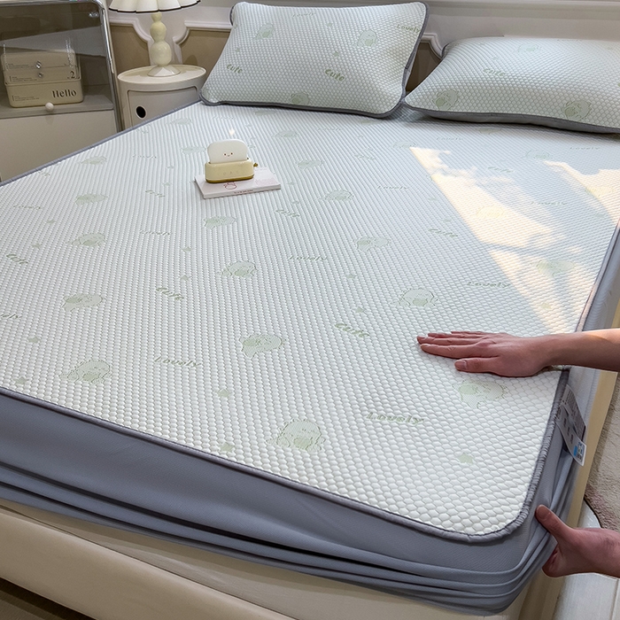 91家纺网 家纺一手货源 找家纺 （总）莱家富 2025新款A类凉感豆豆凉席冰丝席-抱抱龙系列