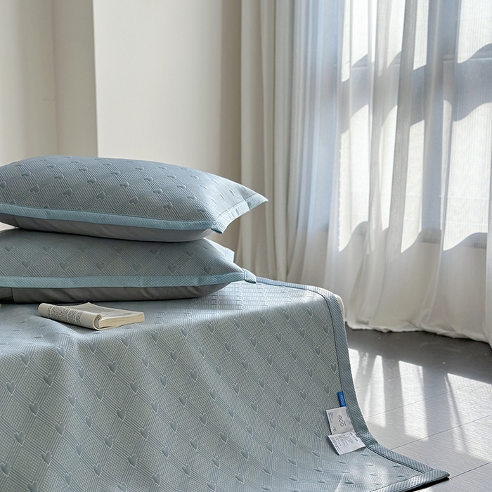 91家纺网 家纺一手货源 找家纺 （总）莱家富 2025新款凉席养生席冰丝席-爱豆系列