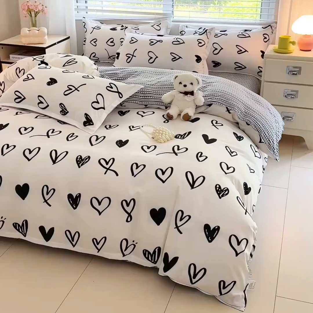 91家纺网 家纺一手货源 找家纺 楠沐家纺 2025新款格子芦荟棉磨毛四件套 洛拉情怀