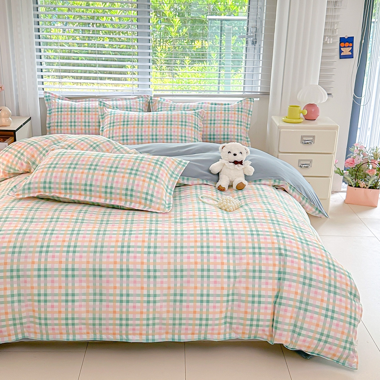 91家纺网 家纺一手货源 找家纺 楠沐家纺 2025新款格子芦荟棉磨毛四件套 冰淇淋格