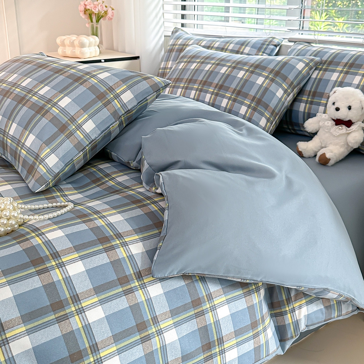 91家纺网 家纺一手货源 找家纺 楠沐家纺 2025新款格子芦荟棉磨毛四件套 炫彩蓝格