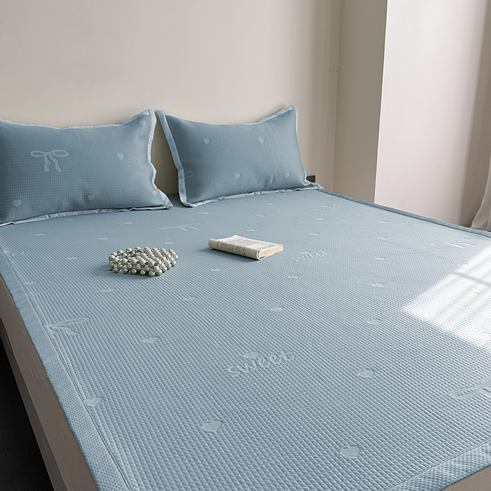 91家纺网 家纺一手货源 找家纺 莱家富 2025新款凉席养生席冰丝席-甜梦系列 蓝