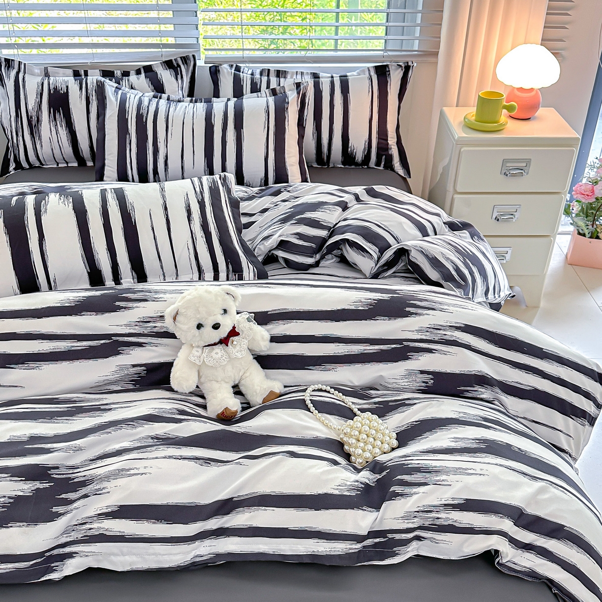 91家纺网 家纺一手货源 找家纺 楠沐家纺 2025新款无印风亲肤柔软芦荟棉磨毛单被套 水波纹