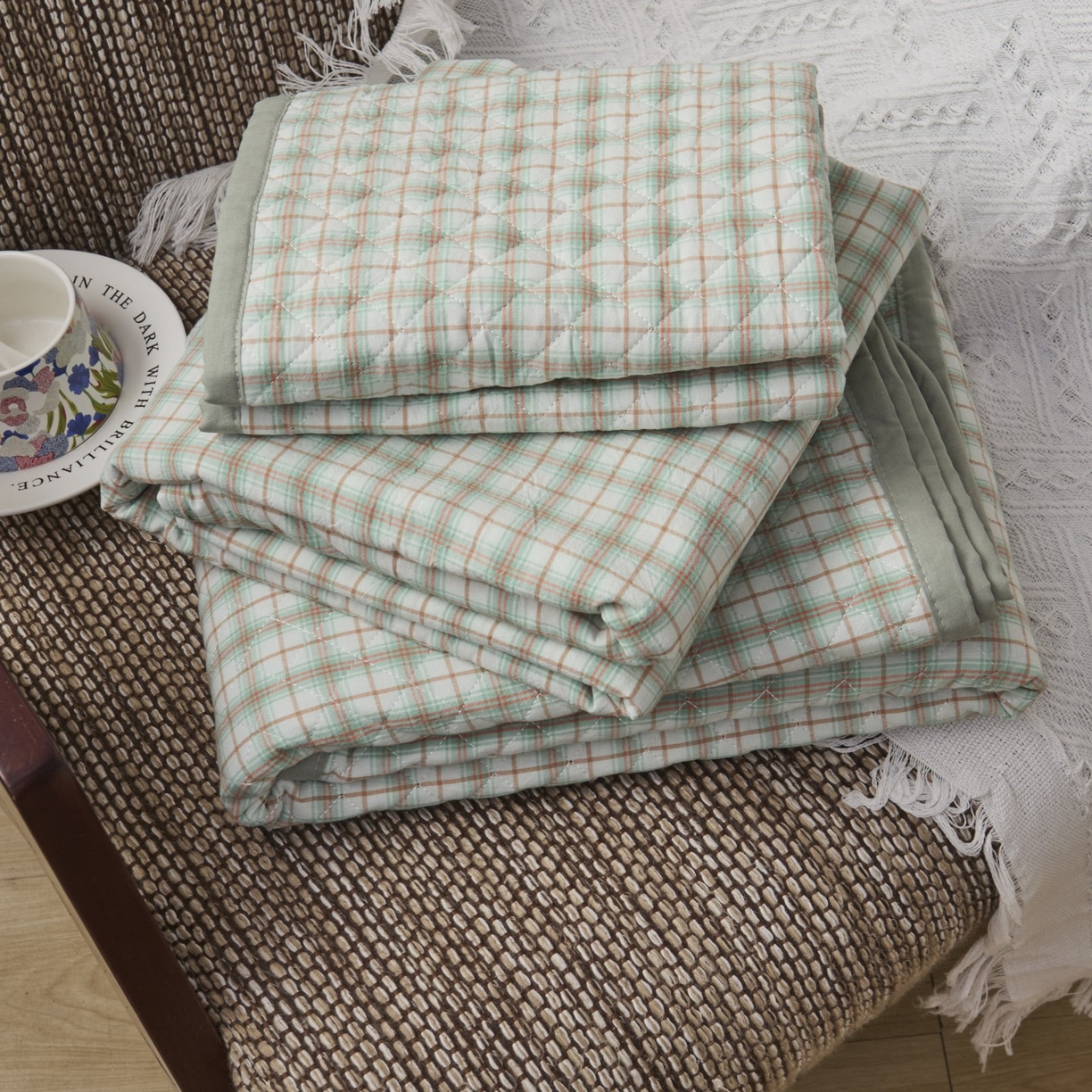 91家纺网 家纺一手货源 找家纺 上喜 2025新款学生款全棉水洗棉床盖款三件套，五件套 绿大格