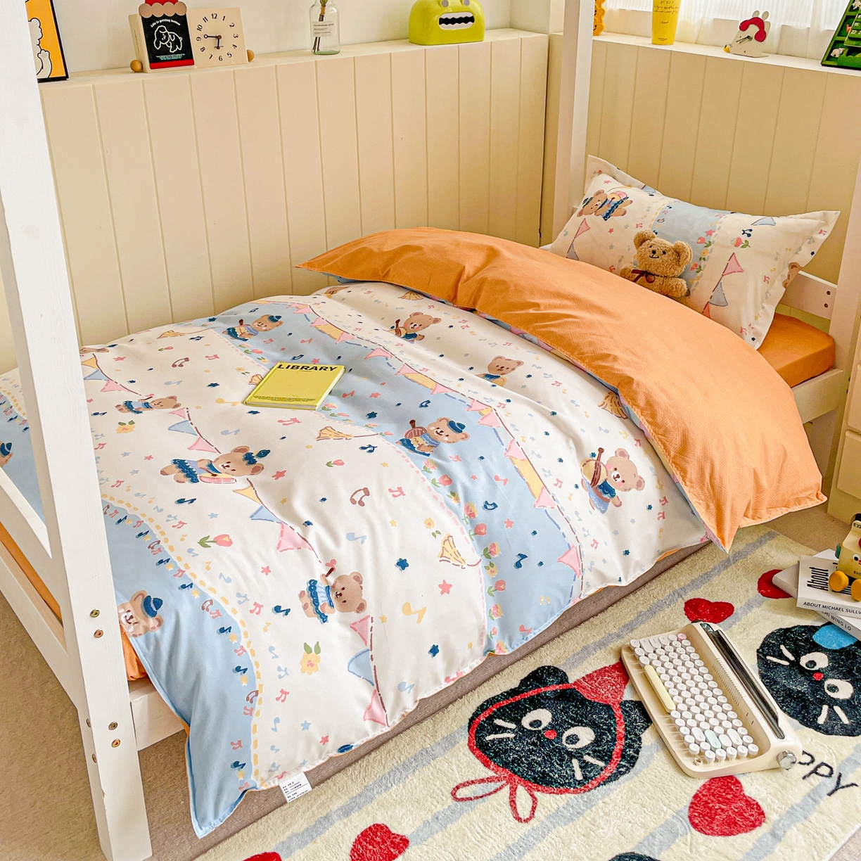 91家纺网 家纺一手货源 找家纺 楠沐家纺 2025新款芦荟棉印花学生宿舍上下铺四件套三件套 派对熊